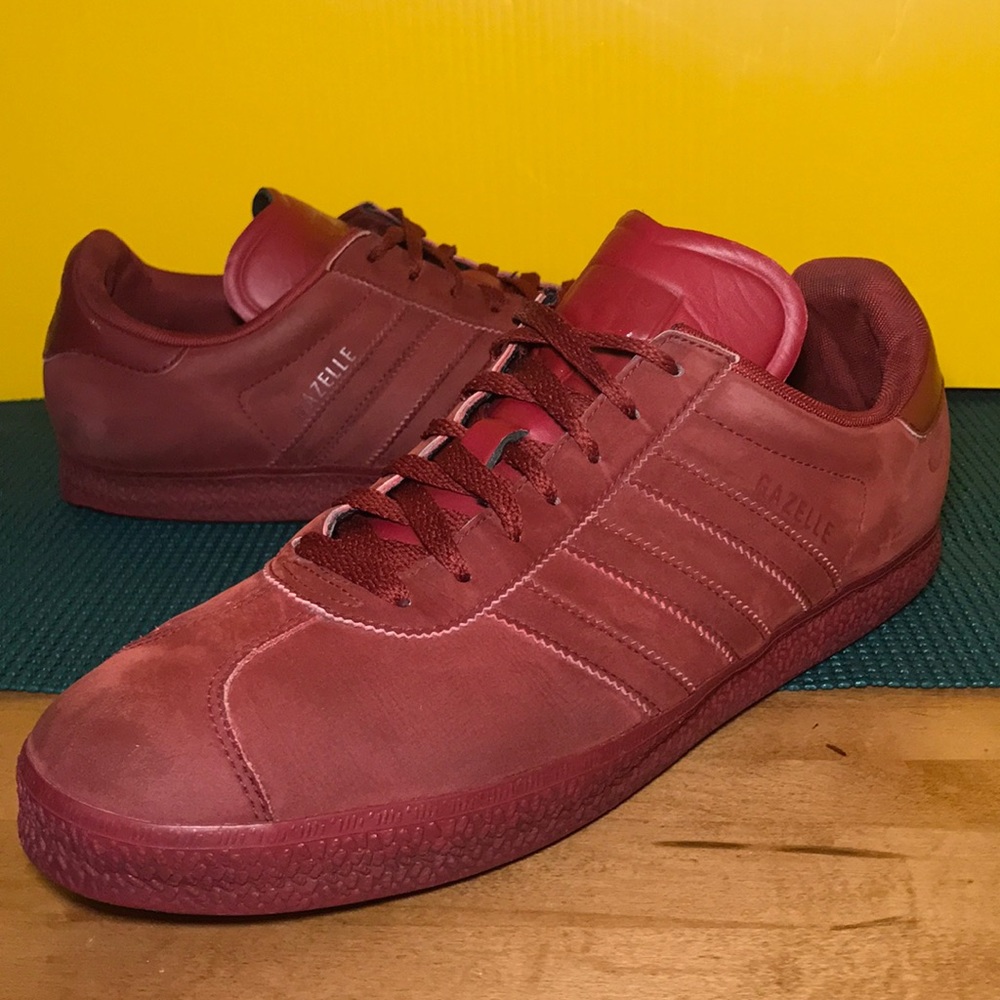 ๐ดSOLD๐ด ADIDAS GAZELLE Maroon Sneakers Size 11 - Picture 1 of 8